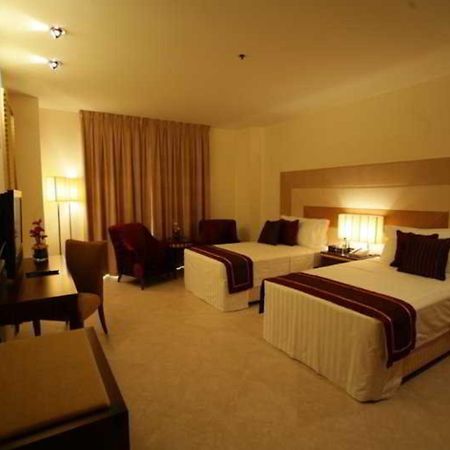 Belvedere Court Deluxe Hotel Apartments Дубай Номер фото
